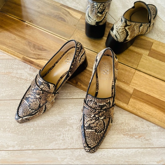 New Vince camuto snake print loafers - Picture 5 of 10